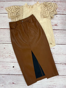 Brisk Skirt