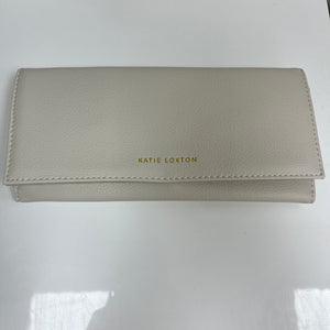K.L. Accessories