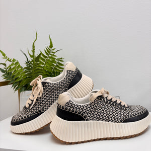 Selina Sneakers