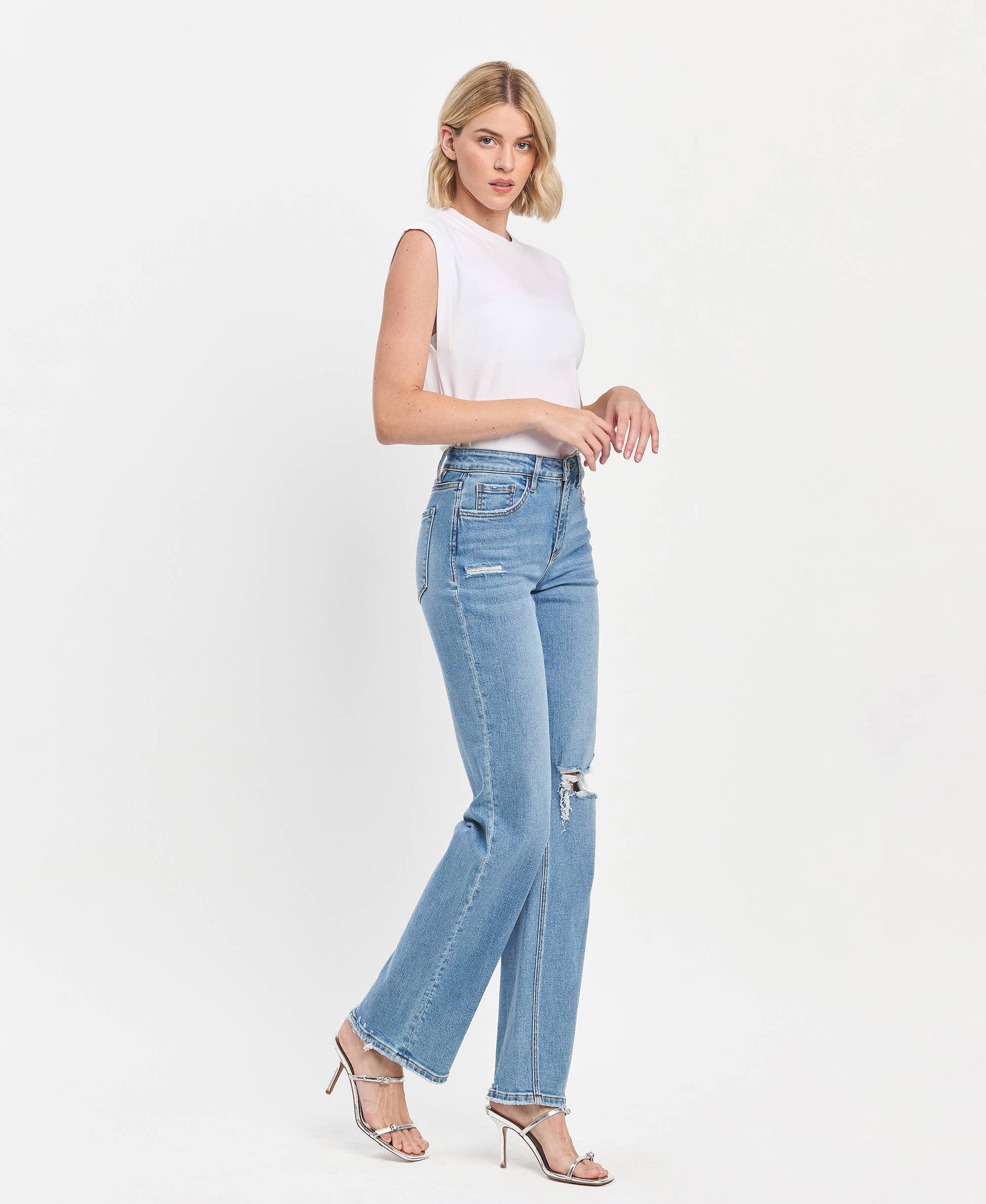 HR Slim Wide Leg Jeans